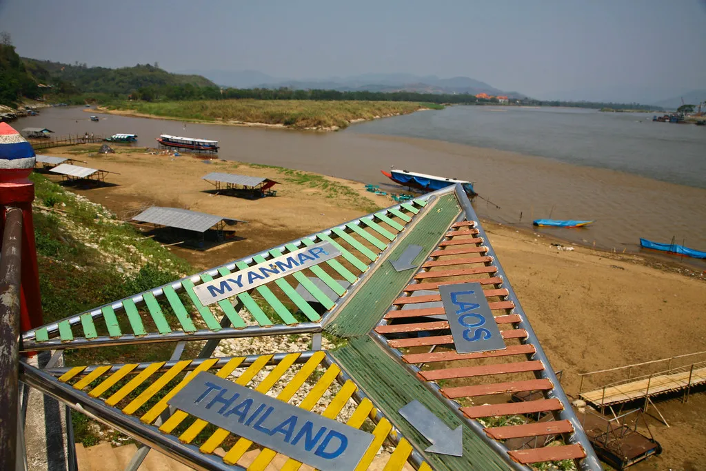 https://www.cdn.travejar.com/storage/india_attraction_tour/1748428610.webp