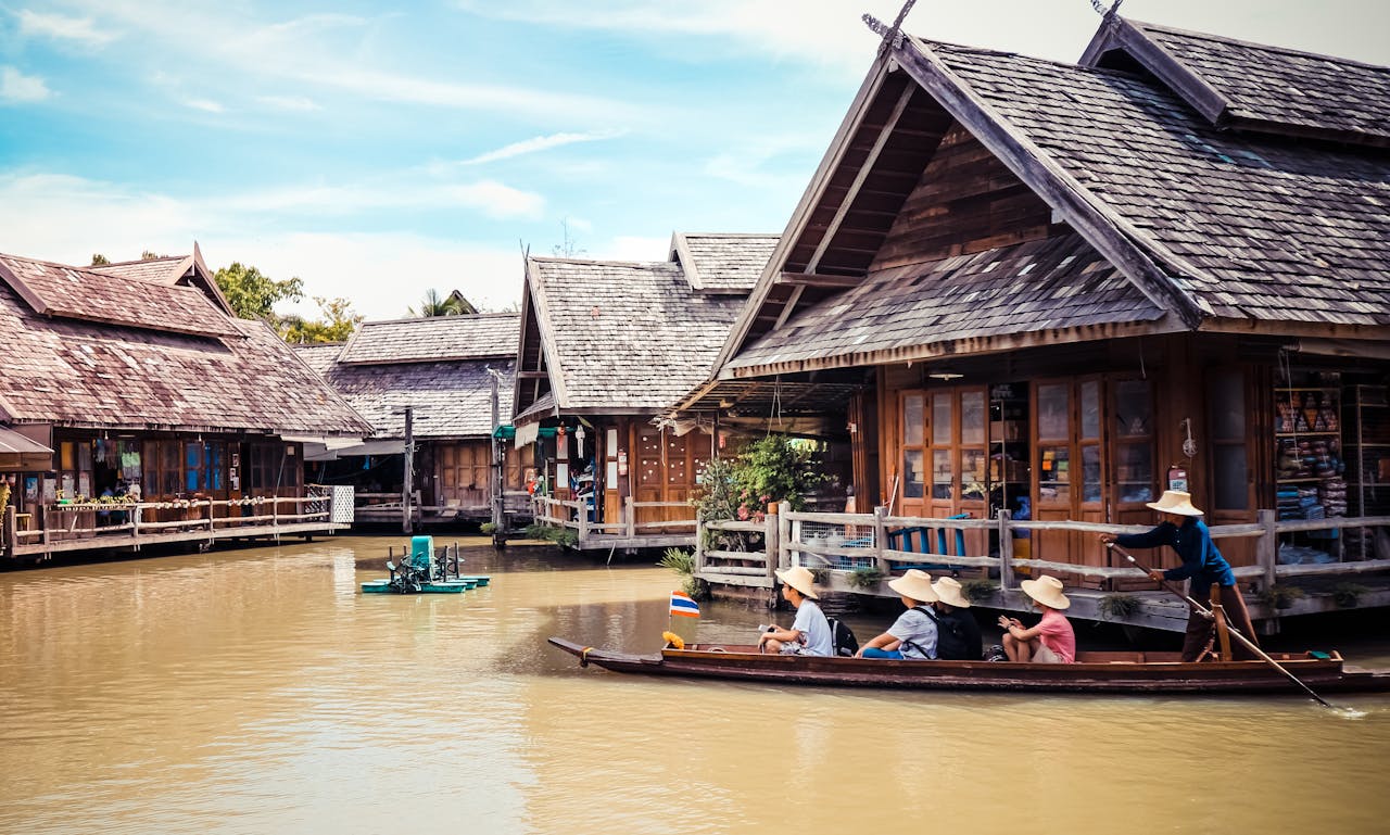 Why Thailand Is the Perfect First International Trip (Complete Beginner Guide)