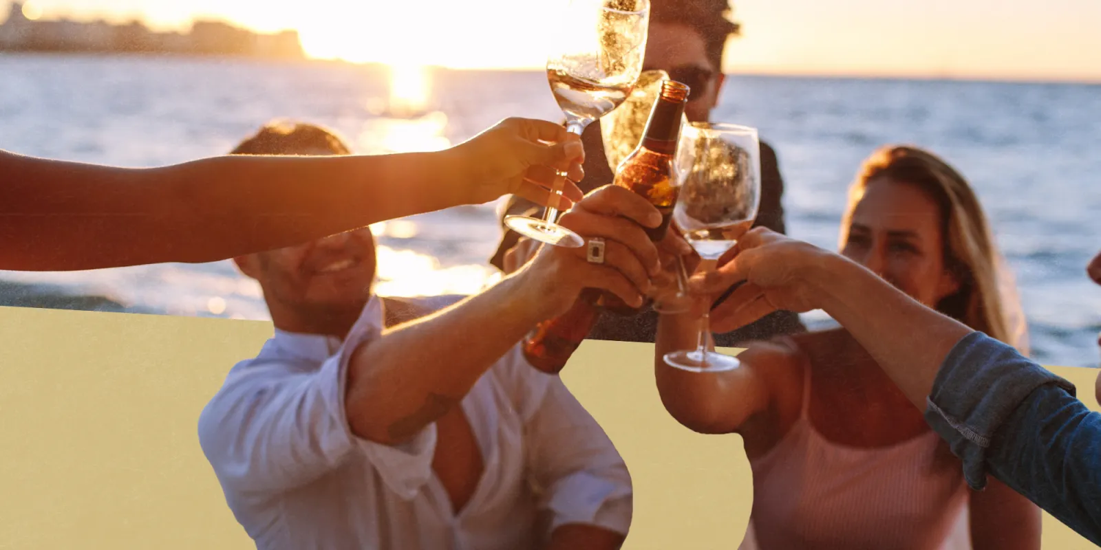 Can you drink alcohol on Thai beaches