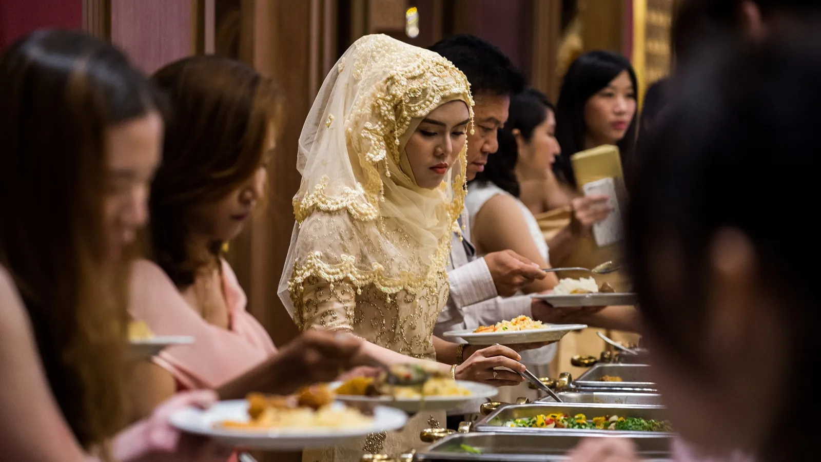 Can Muslims easily find halal food in Thailand