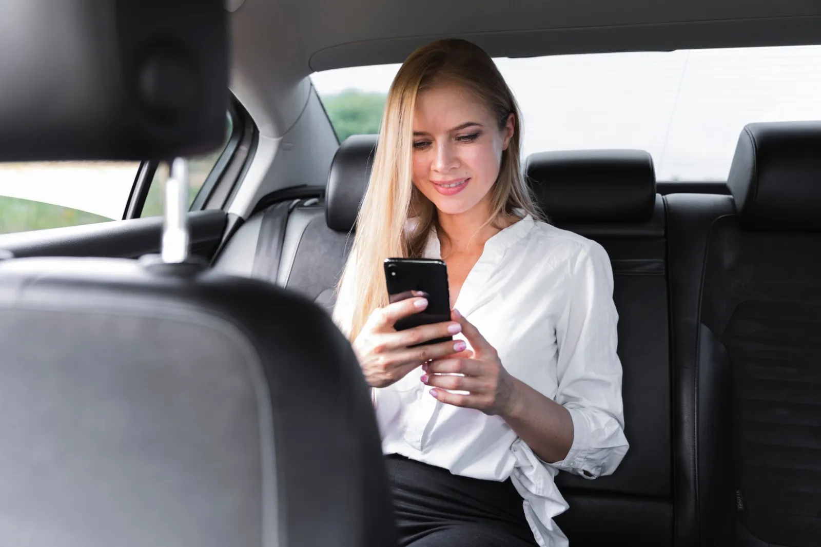 How to get from Krabi Airport to Ao Nang cheaply