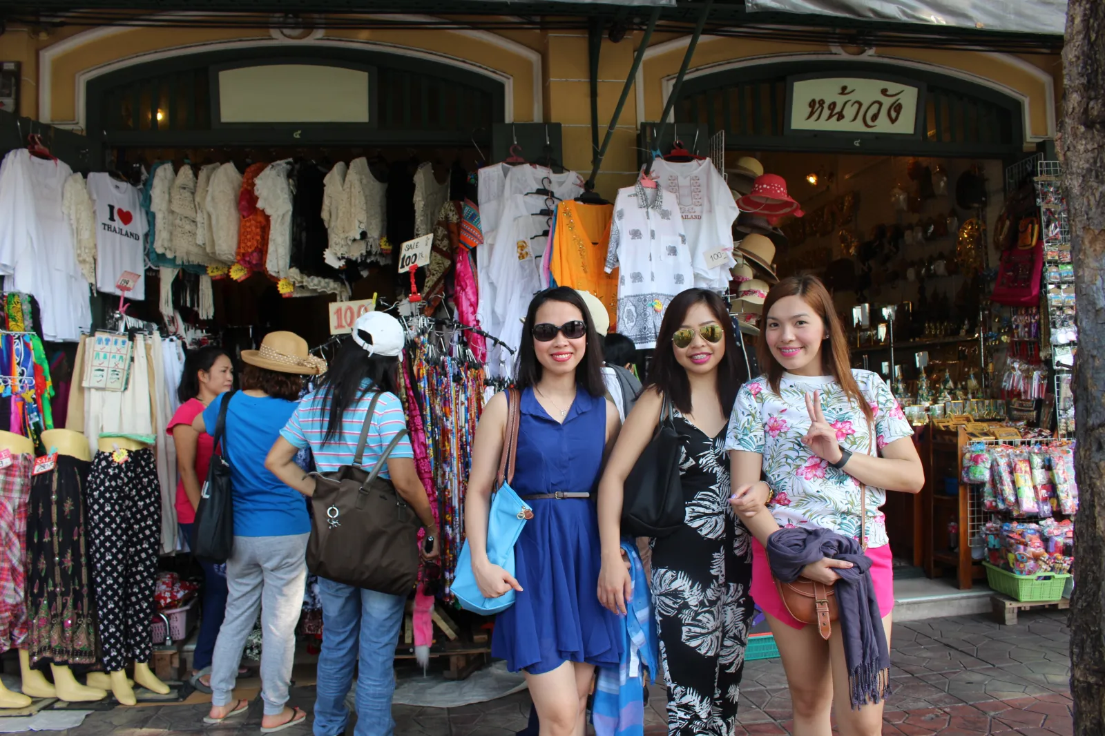 What are the hidden costs tourists don’t expect in Thailand and What are unexpected payments